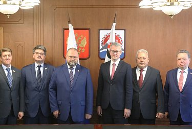 Для развития Северного морского пути 